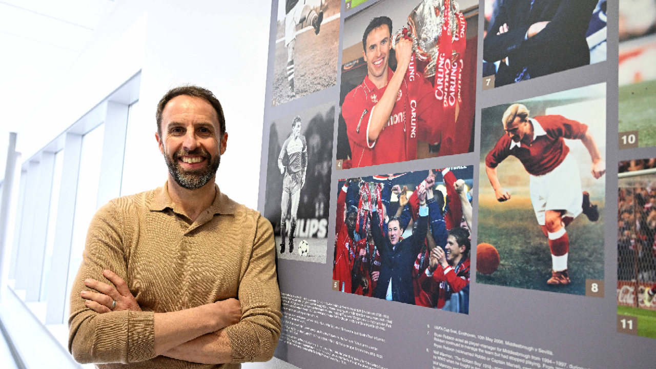 Gareth Southgate visits Newcastle Hospitals